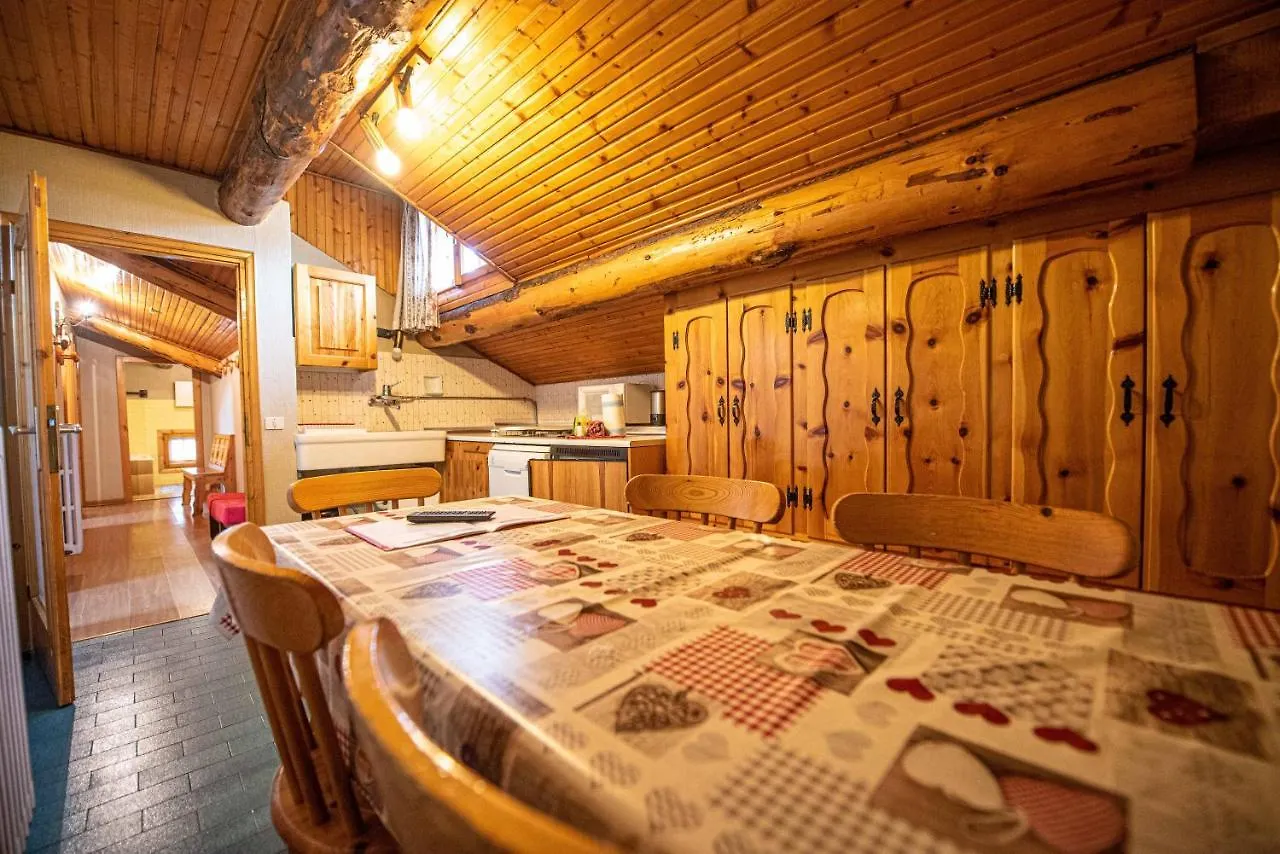 Dany Home Saroch Livigno 0*,  Italy